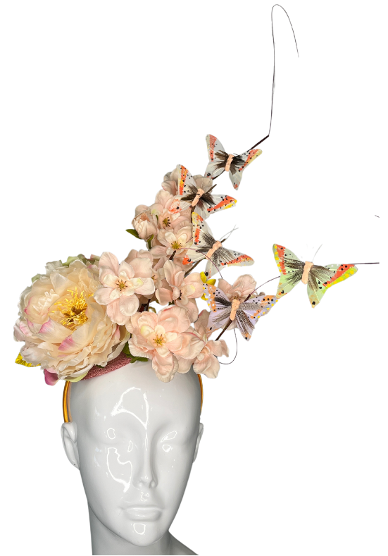 Flitterblüte mit Schmetterling und Feder Faszinator