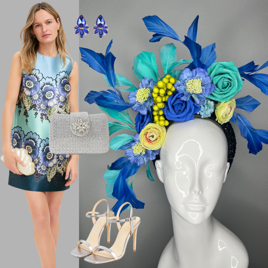 Blaue und Blaugrün gefiederte Gartenkrone mit Beeren Akzente Fascinator Hut