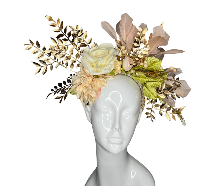 Golden Bloom Gold, Creme und Peachy Blush Eleganz Faszinator