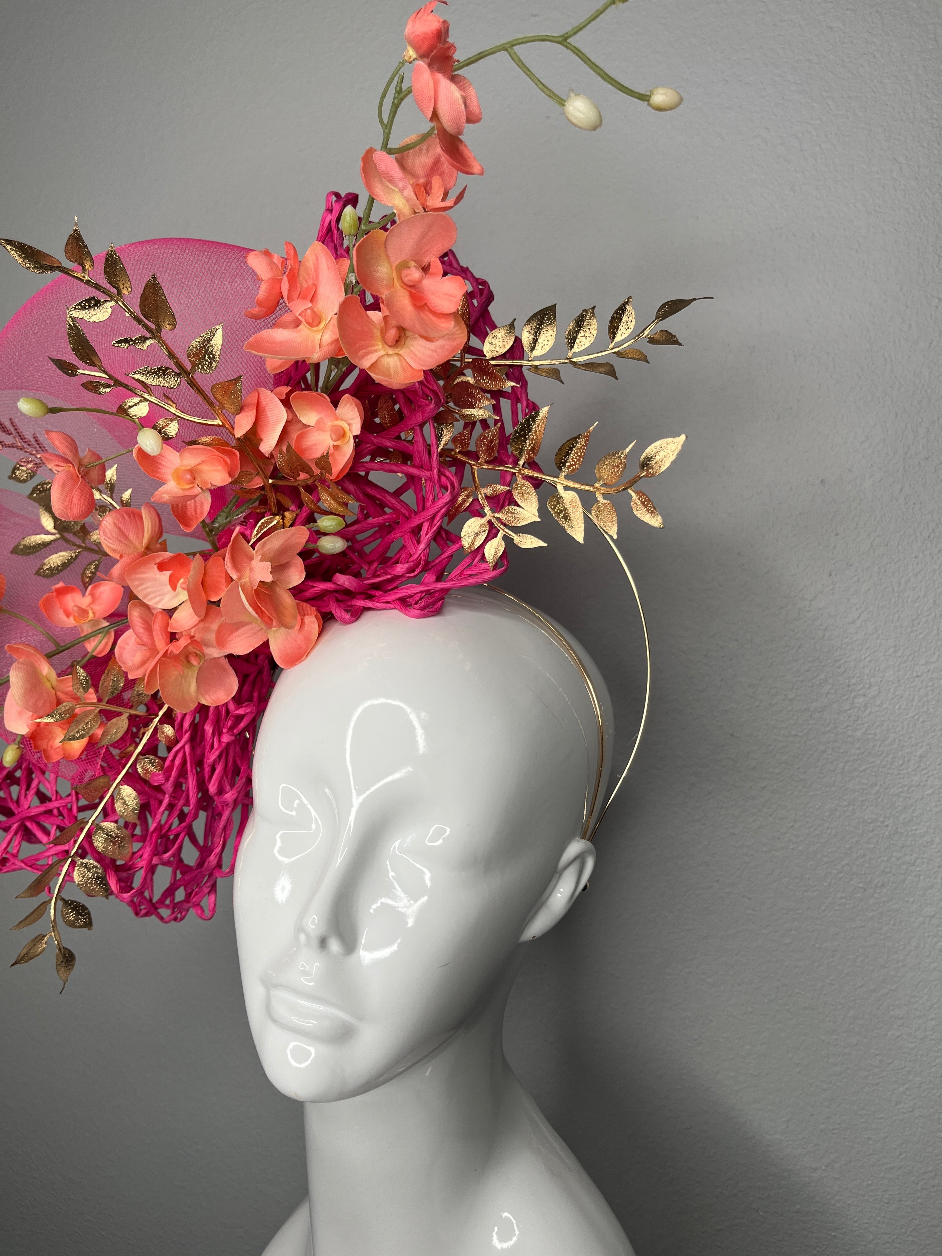 Coral und Fuchsia Canopy von Orchideen Faszinator Hut