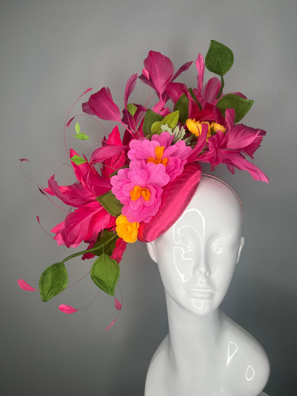 Vibrant Fuchsia Blumen Feder Kentucky Derby Fascinator rosa Federn Fascinator Hut