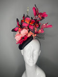 Coral Rosa Schmetterling Garden Schwarz Netting rosa Federn Faszinator Hat Kentucky Derby