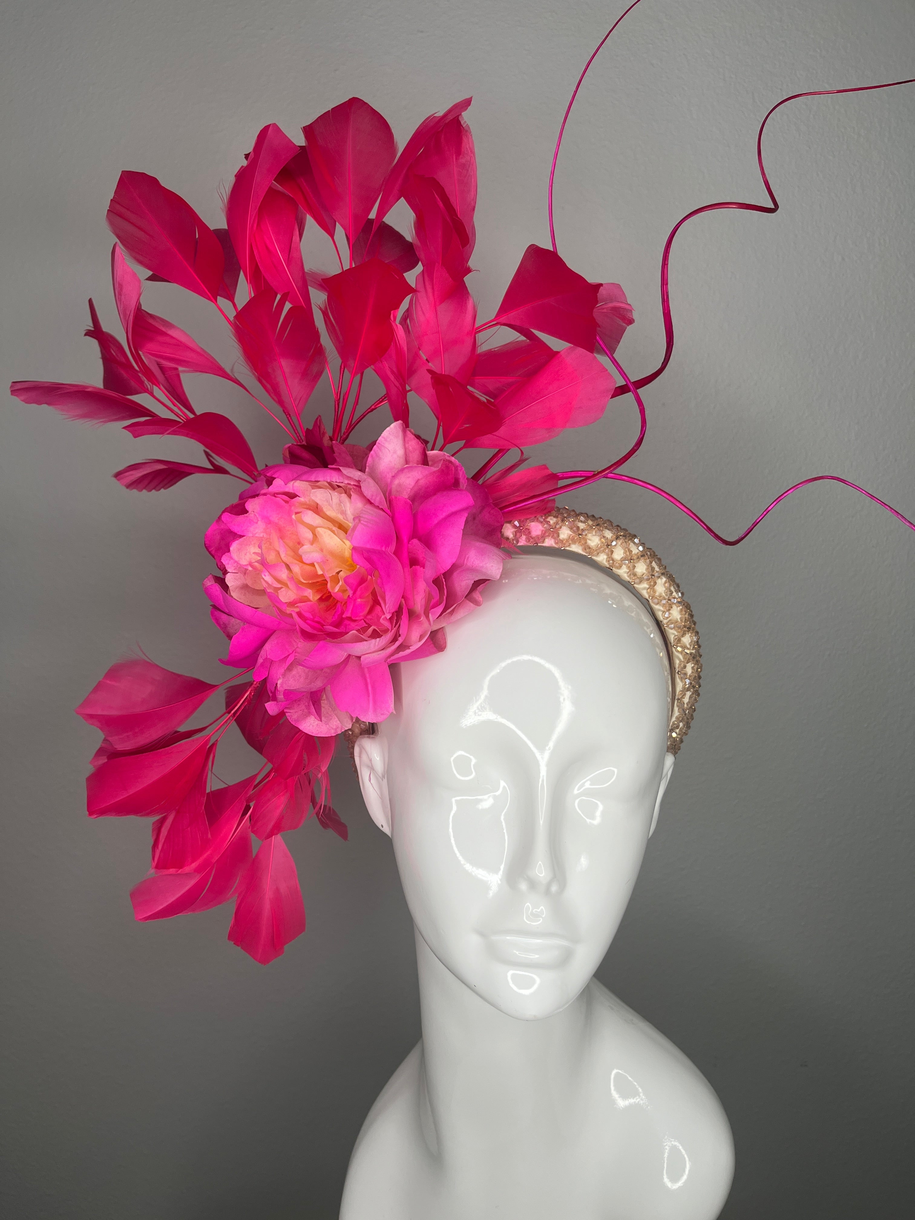 Leuchtrosa Feder Elektrische Bloom Fascinator Hut