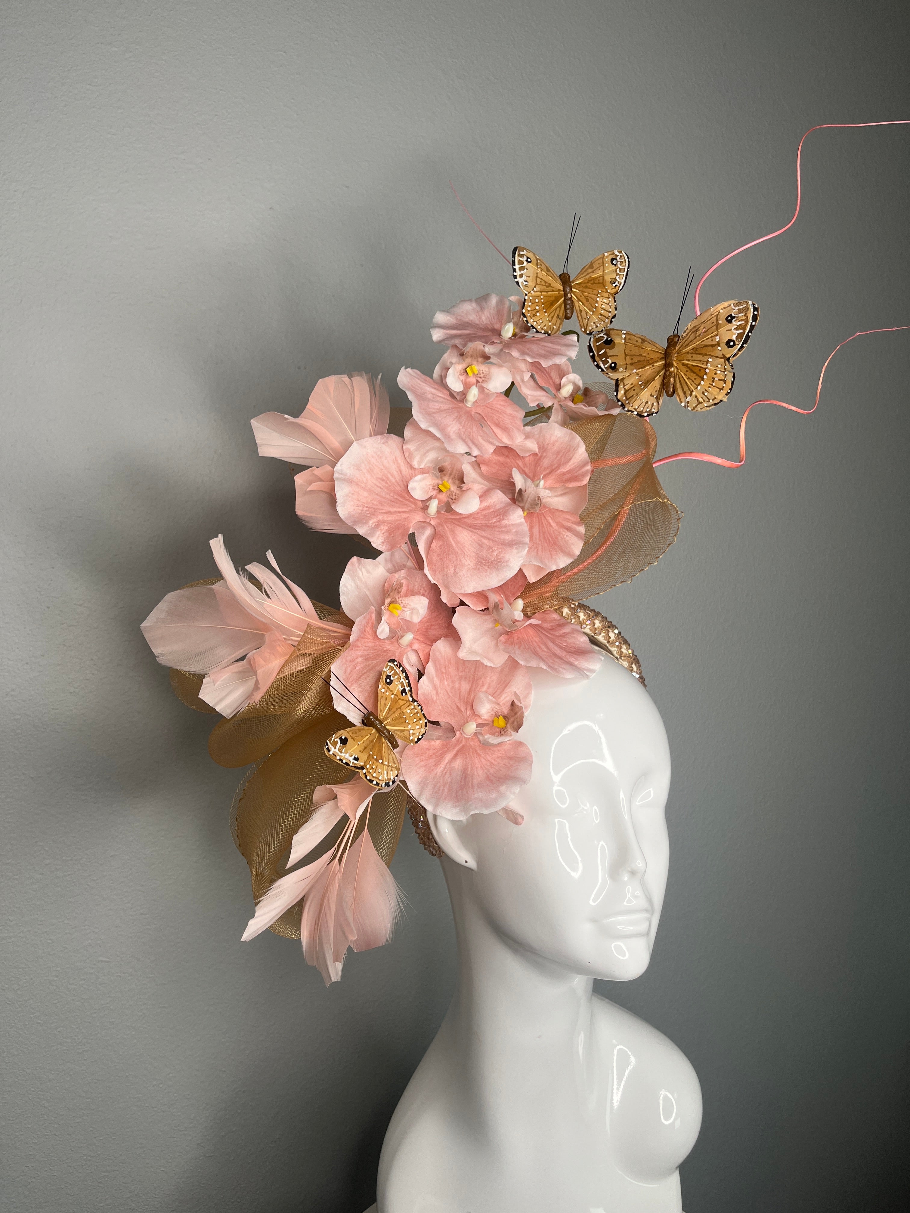 Blush Feder Orchidee Schmetterling Fascinator Hut