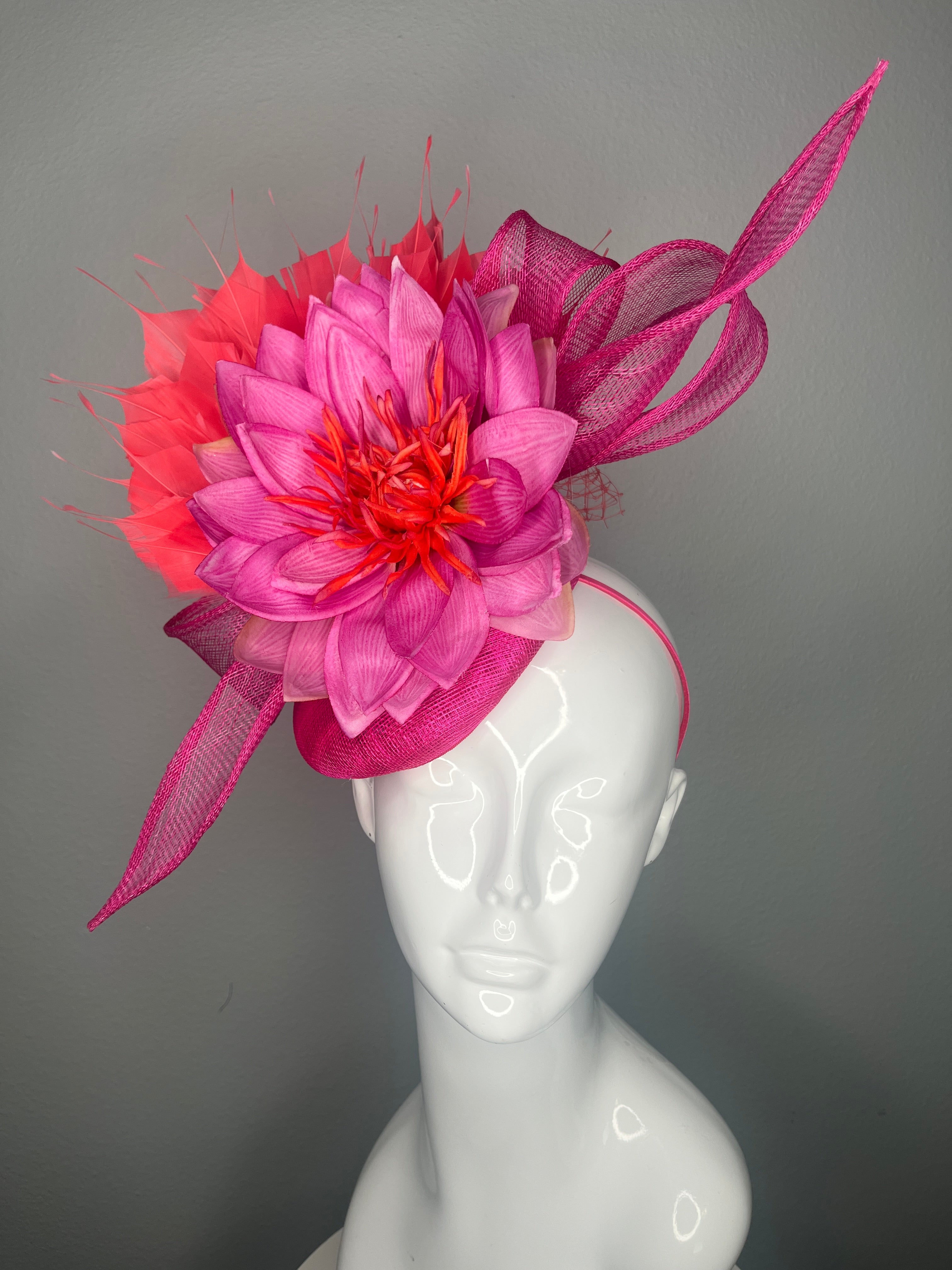 Fuchsia Lotus Bloom Faszinator Hut