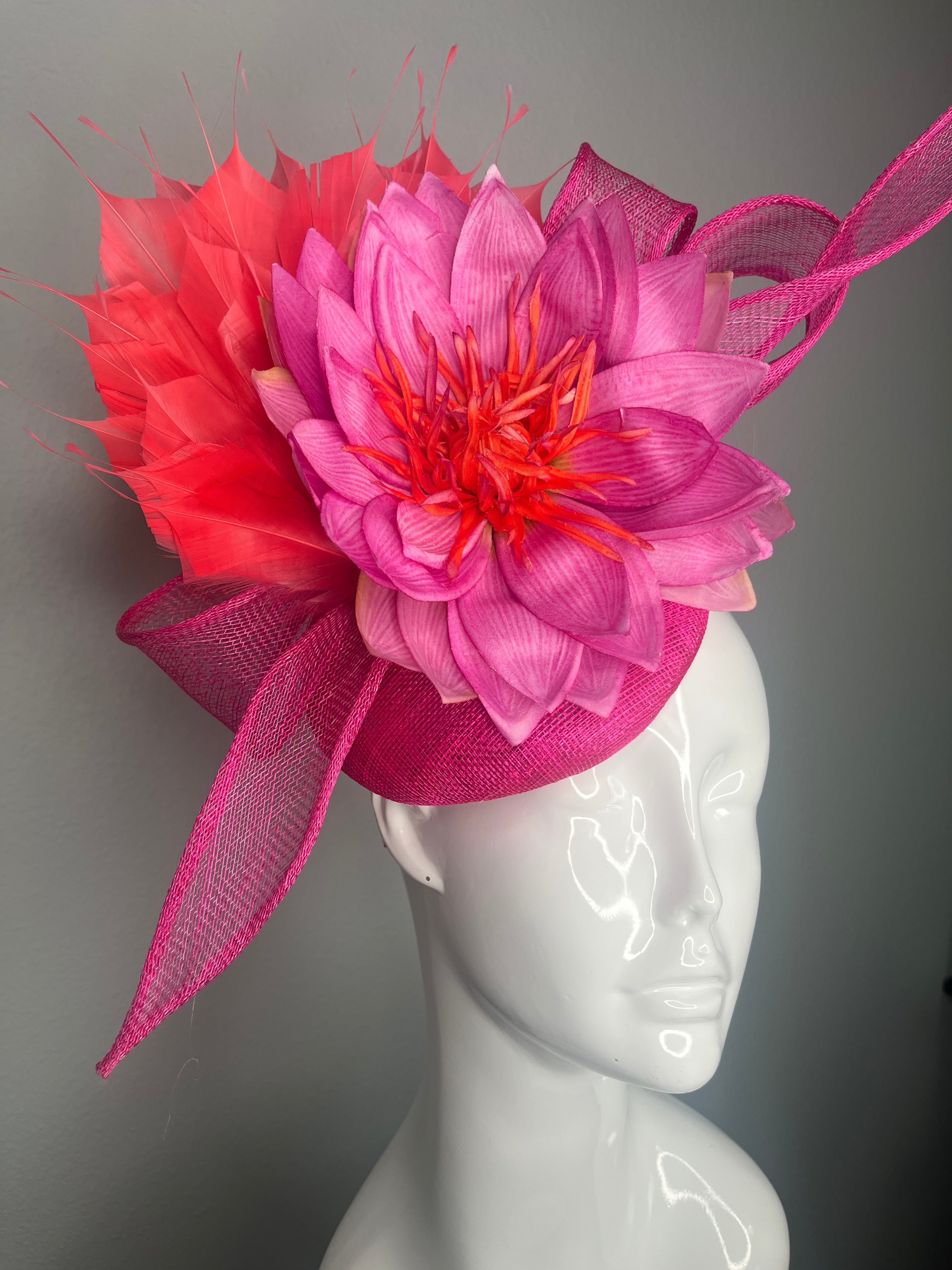 Fuchsia Lotus Bloom Faszinator Hut