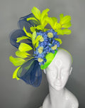 Elektrischer Garten Gelbe Feder Blauer Crinolin Fascinator Hut
