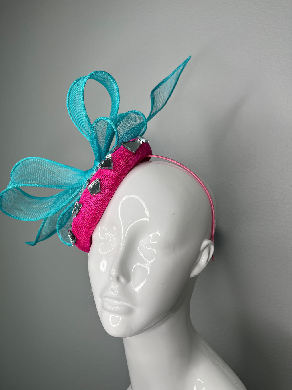 Bubblegum Luxuriös Rosa und Türkis Sinamay Fascinator-Hut