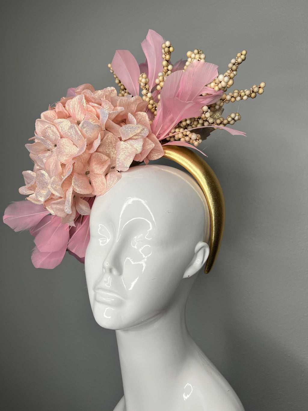 Blush Bloom Rosa Feder Fascinator Hut