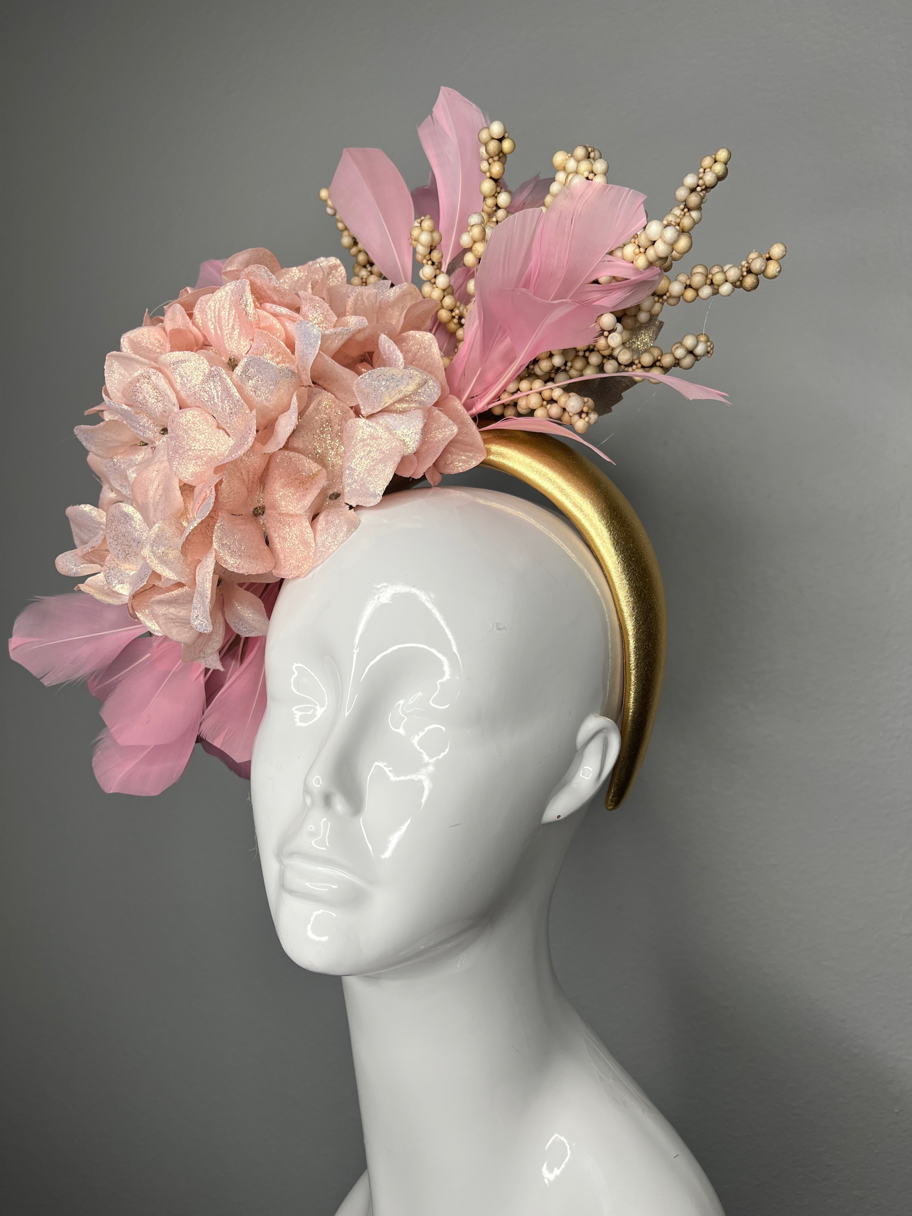 Blush Bloom Rosa Feder Fascinator Hut