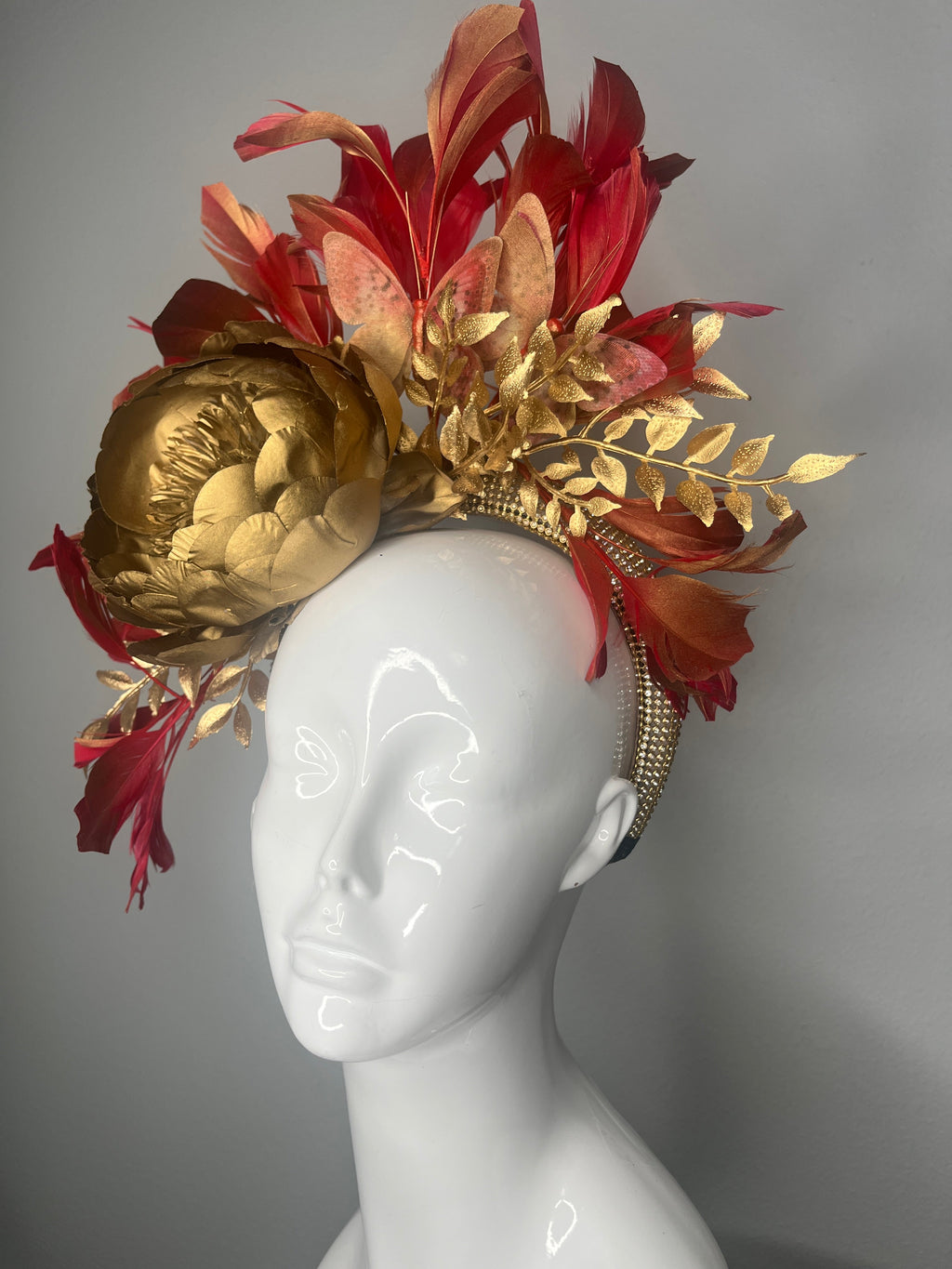 Goldene vergoldete Bernsteinfeder Fascinator Hut