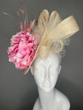Rosa altrosa Pfingstrose & Natural Sinamay Statement Faszinator Hat