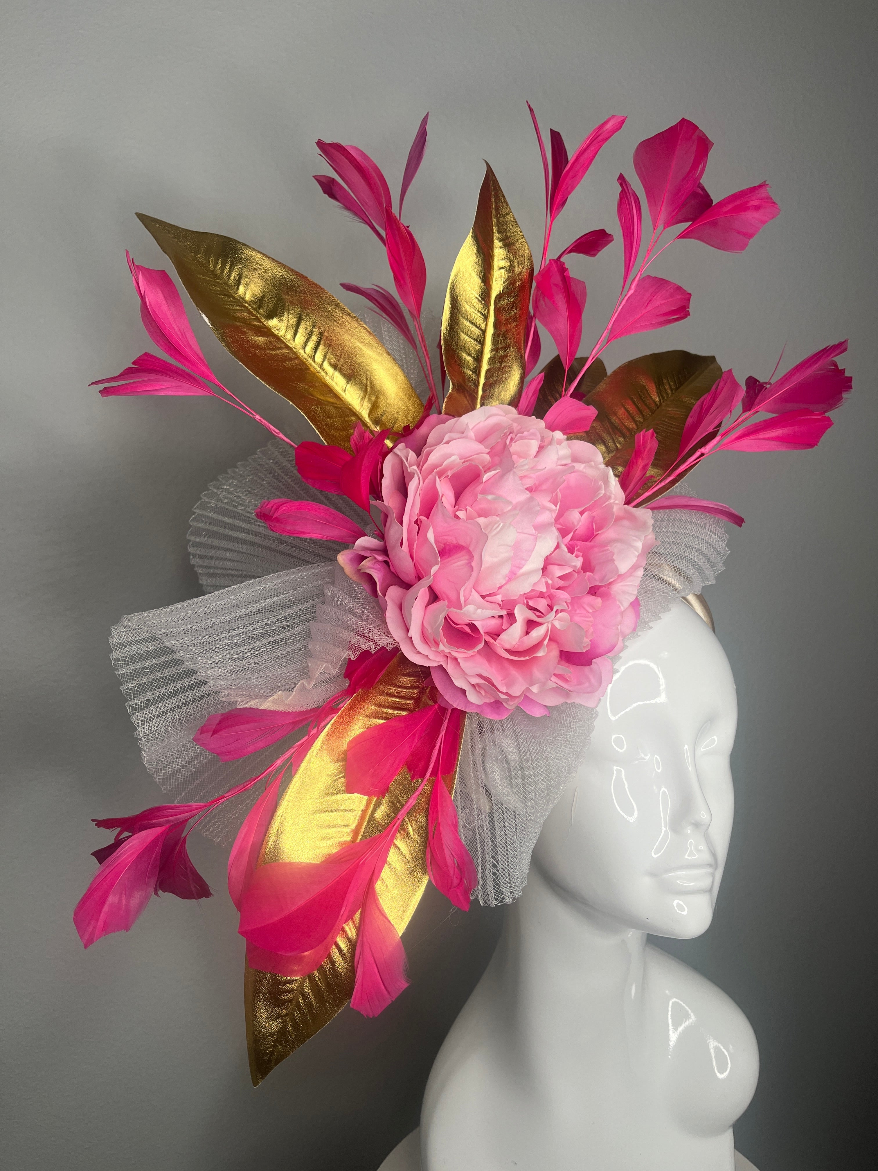 Leuchtrosa & Gold Statement Faszinator mit altrosa Pfingstrose - Kentucky Derby Kentucky Oaks Kopfstück