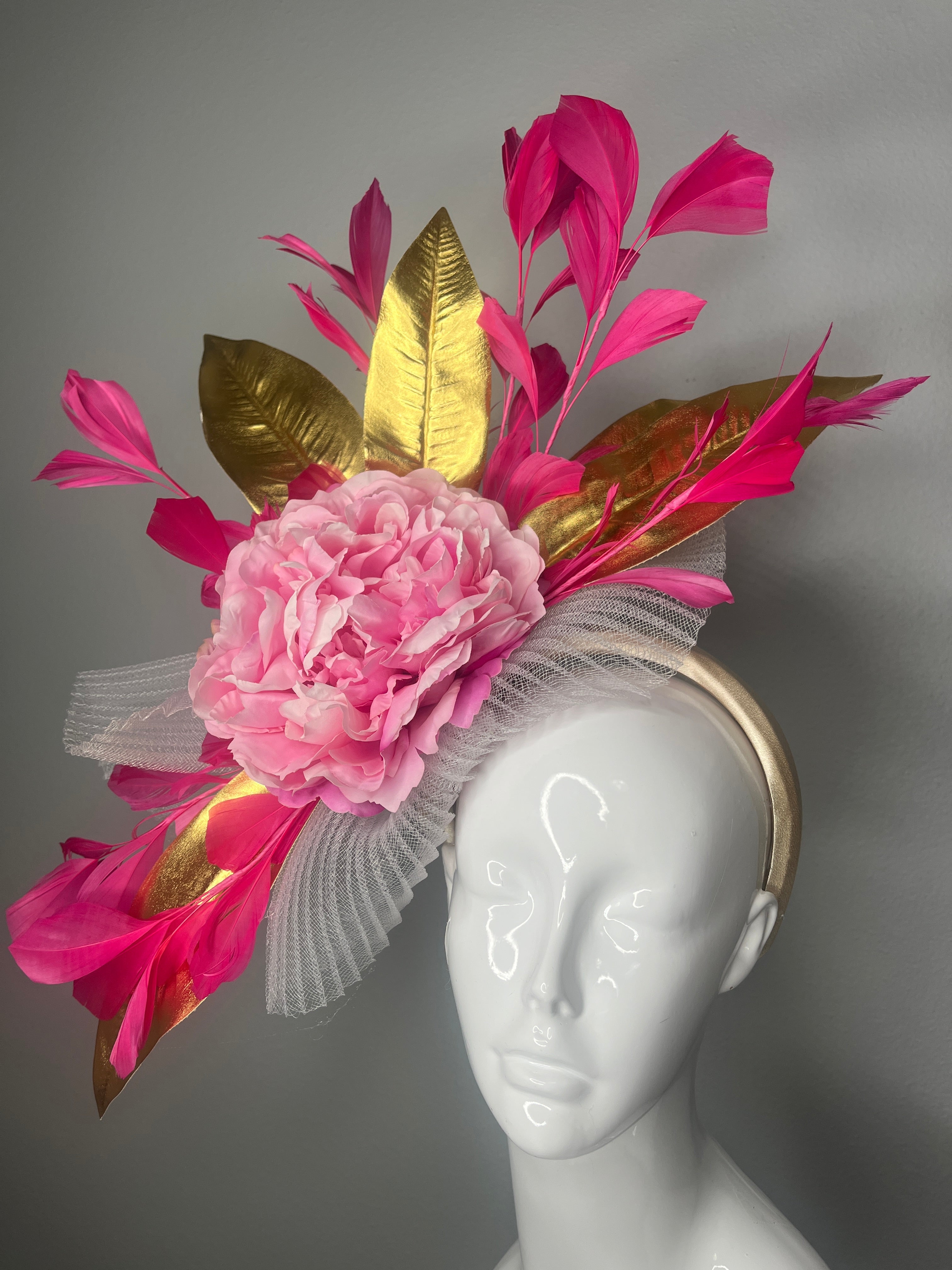 Leuchtrosa & Gold Statement Faszinator mit altrosa Pfingstrose - Kentucky Derby Kentucky Oaks Kopfstück