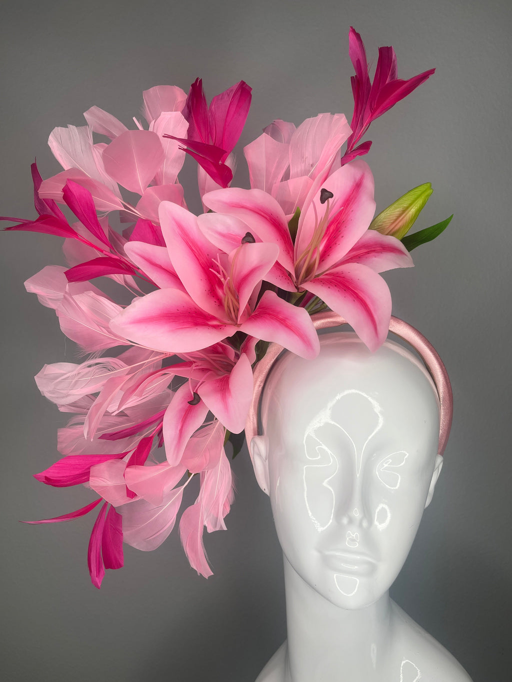 Blush & Fuchsia Stargazer Lily: Faszinator mit Federkaskade
