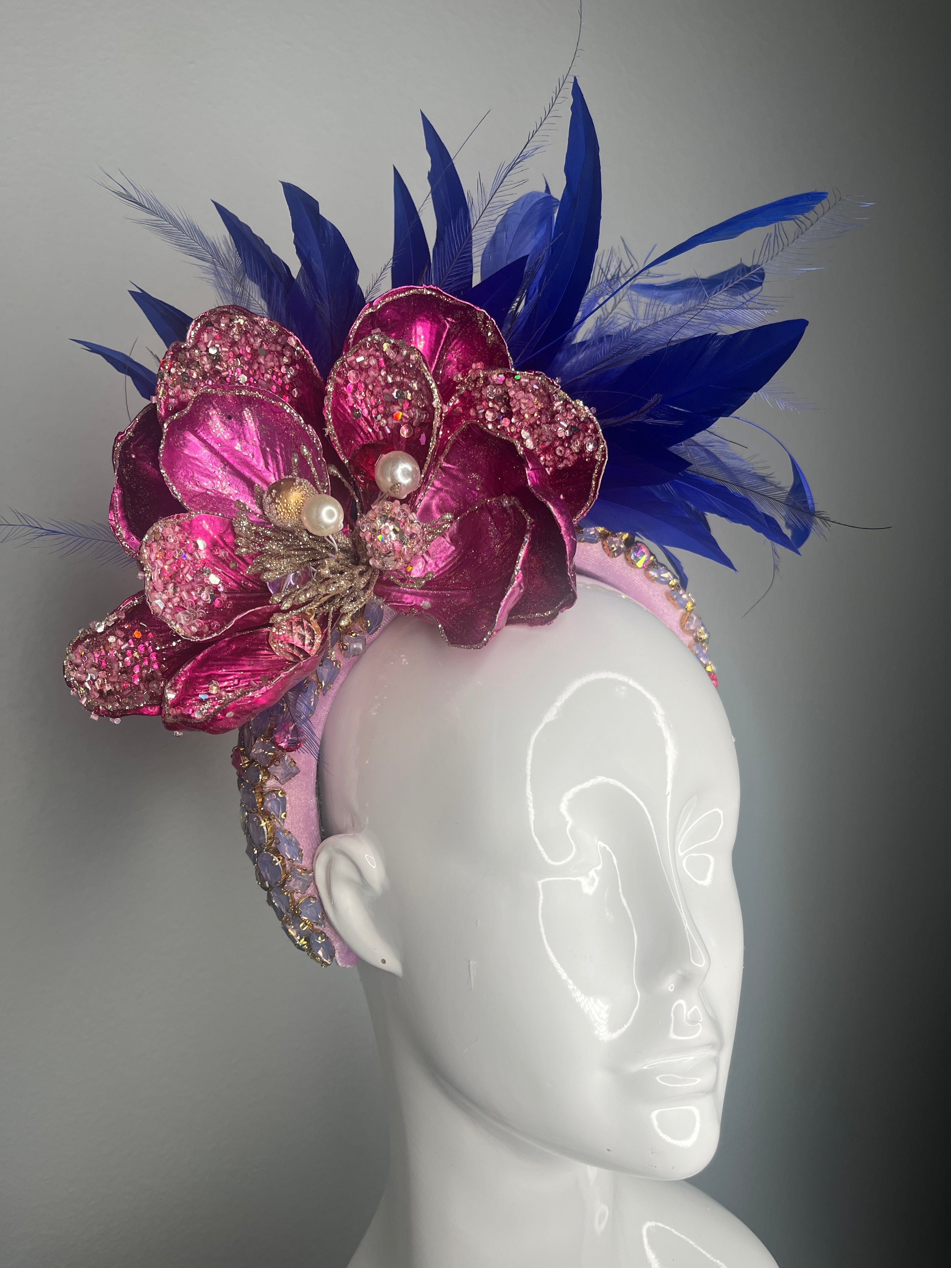 Cobalt & Fuchsia Jewel Derby Fascinator | Verschönertes Stirnband mit Federn & Kristall