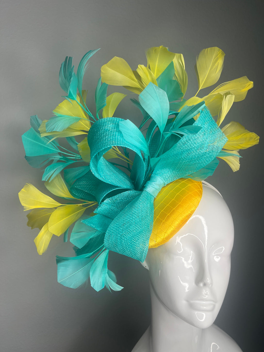 Vibrant Türkis & Zitrone Gelb Kentucky Derby Fascinator Hut Couture Feder Erklärung Kopfstück Preakness Belmont Raceday